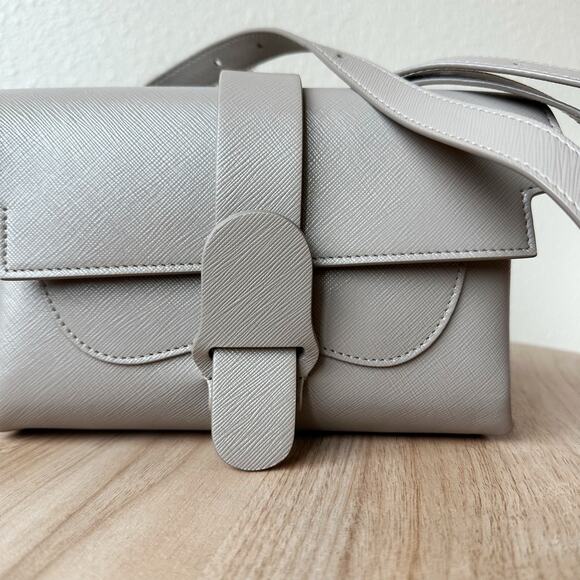 Senreve Aria Belt Bag in Pebbled / Sand / Silver EUC 100% Genuine Leather - Picture 3 of 16